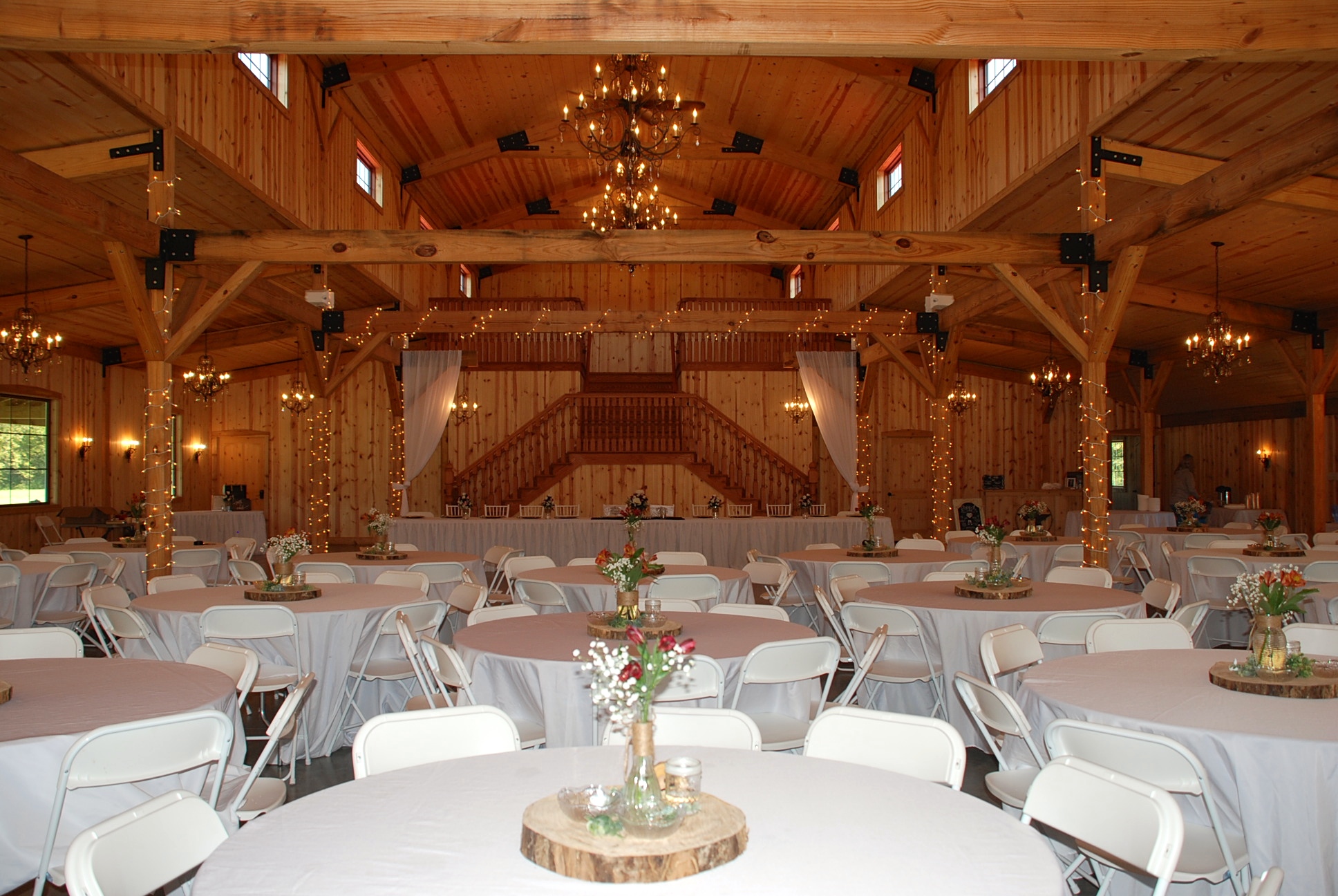 Weddings And Receptions At Silver Creek Stables